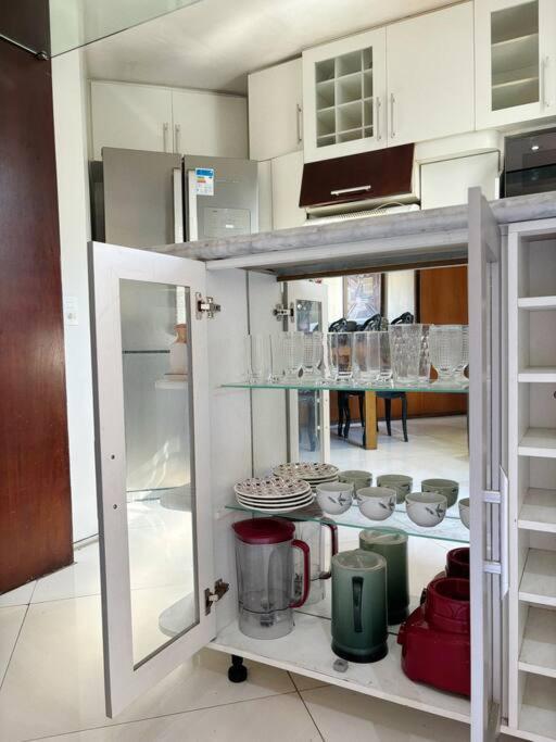 Apartamento A 5min- Com Piscina, Portaria 24hrs, Internet 500mg, Shopping Rio Sul 2min A Pe! *